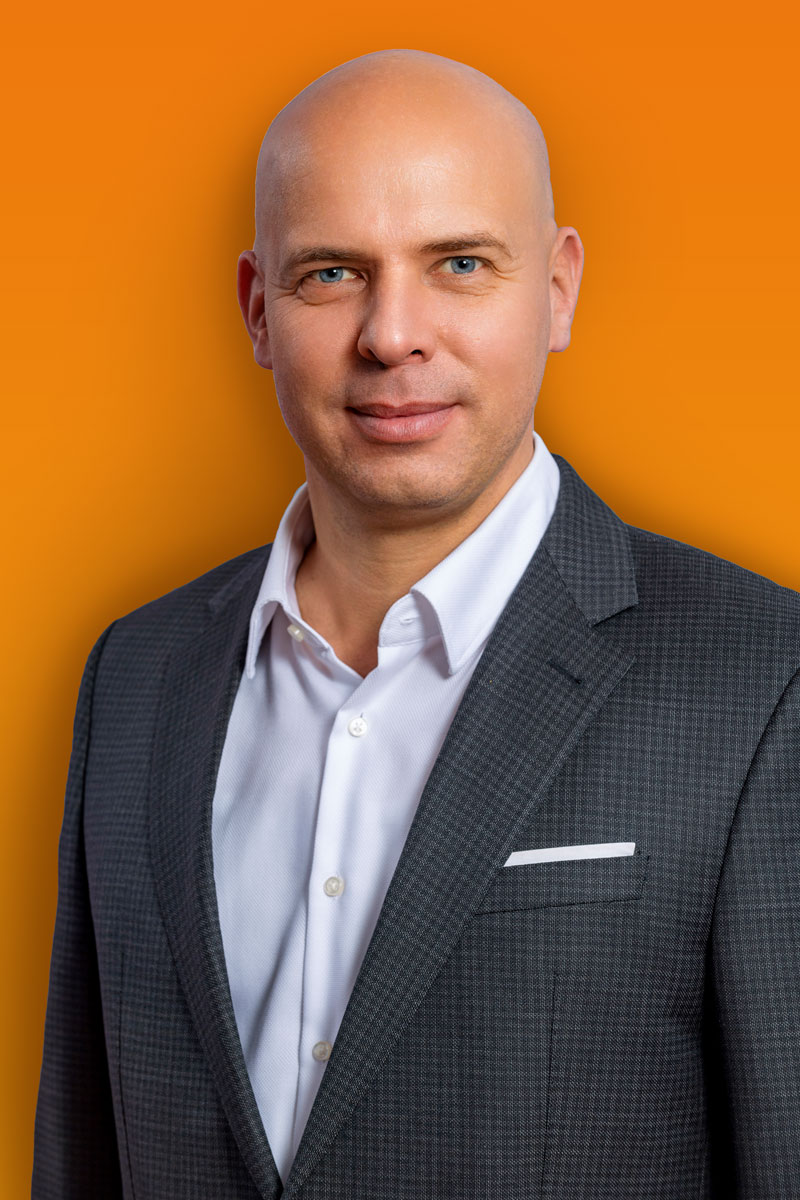 Thorsten O. Bach